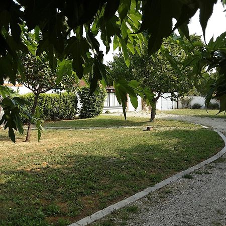 Les Annexes Villa Verdun-sur-le-Doubs Luaran gambar