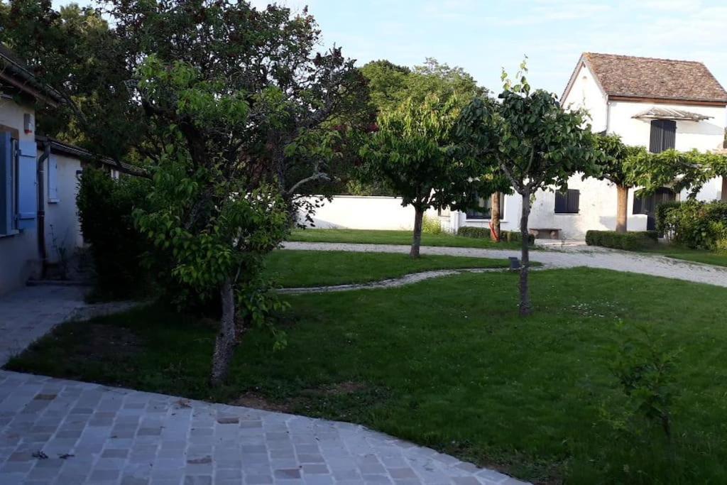 Les Annexes Villa Verdun-sur-le-Doubs Luaran gambar